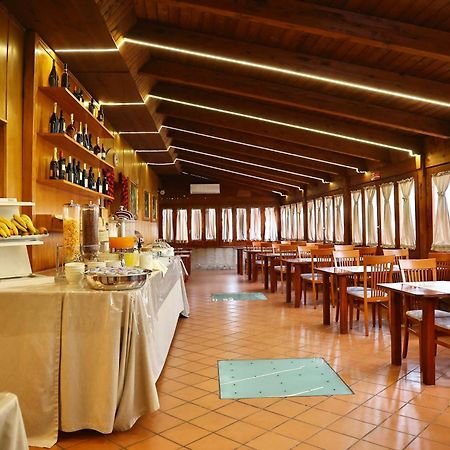 Hotel Max Aversa Εξωτερικό φωτογραφία
