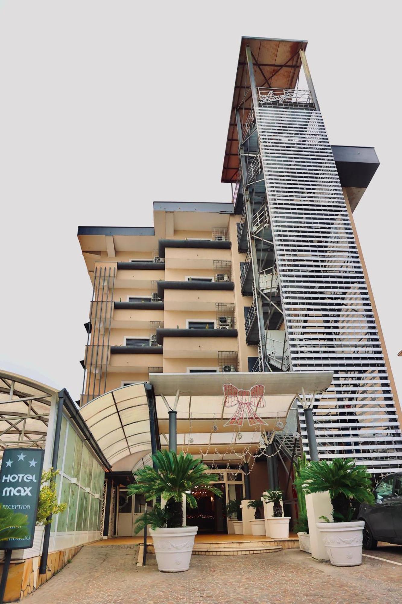 Hotel Max Aversa Εξωτερικό φωτογραφία