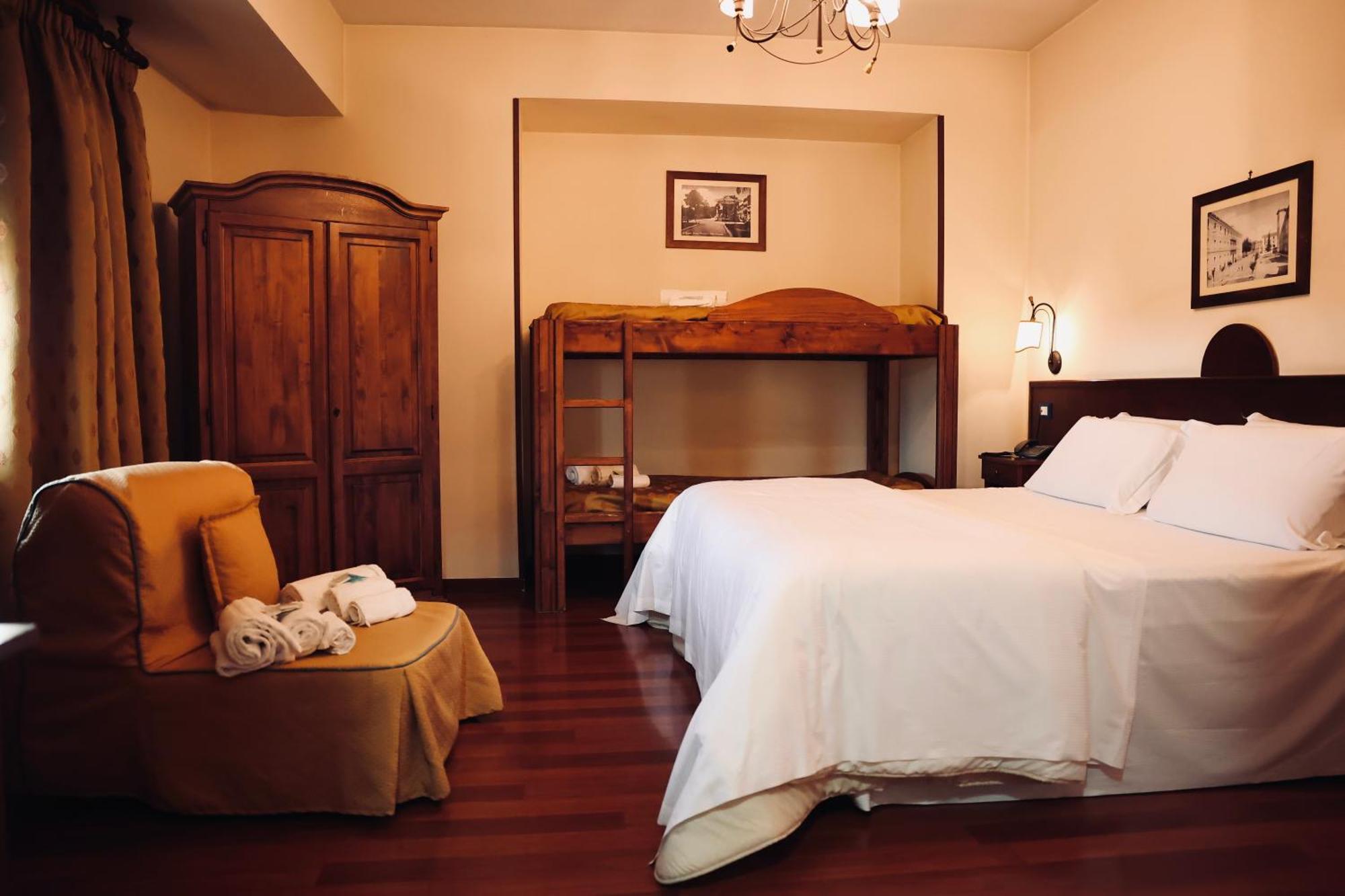 Hotel Max Aversa Εξωτερικό φωτογραφία